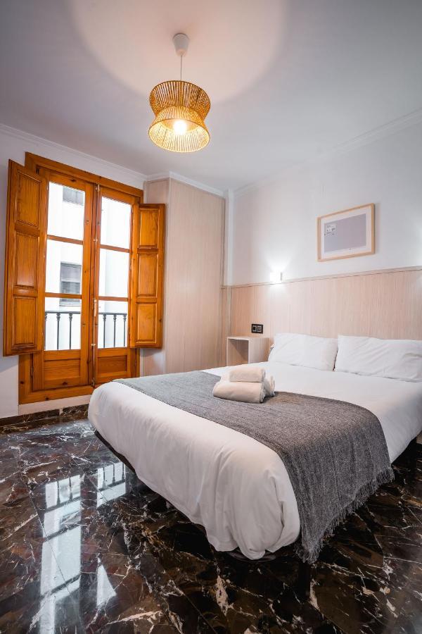 Qh Ayuntamiento Apartment Granada Bagian luar foto