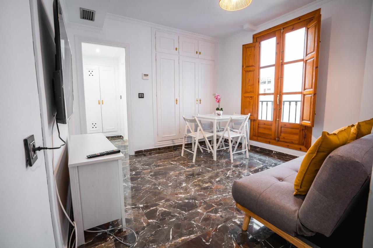 Qh Ayuntamiento Apartment Granada Bagian luar foto