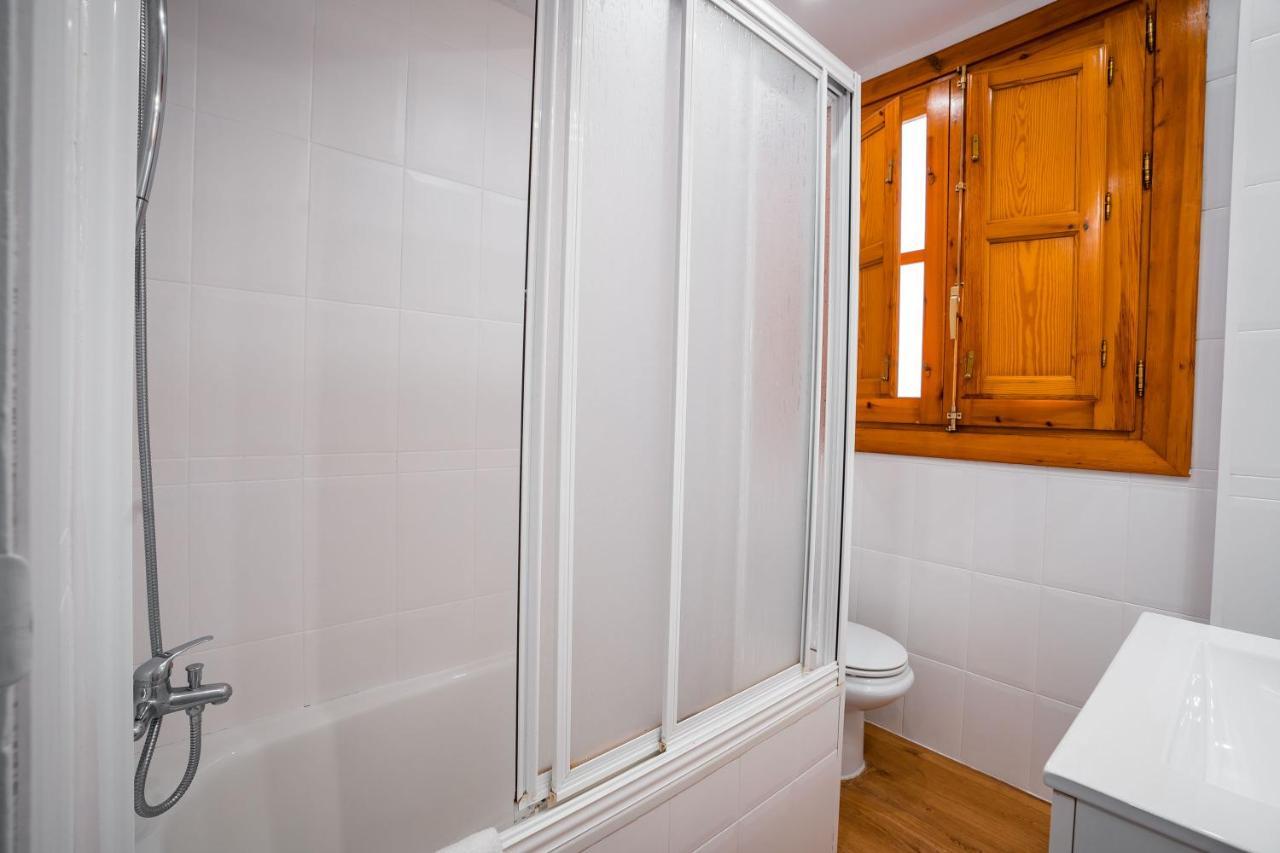 Qh Ayuntamiento Apartment Granada Bagian luar foto