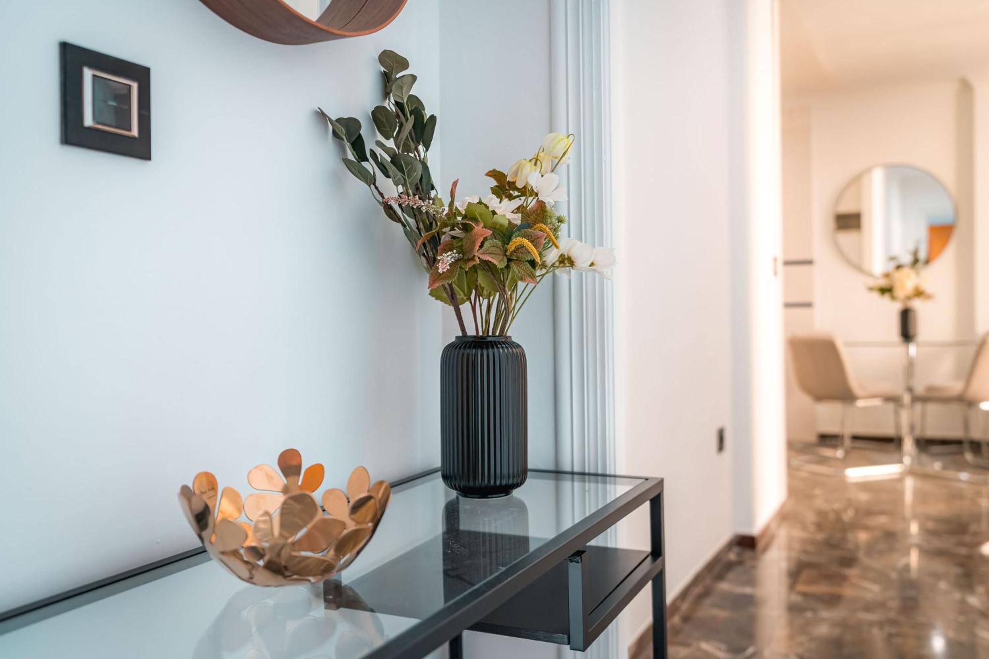 Qh Ayuntamiento Apartment Granada Bagian luar foto