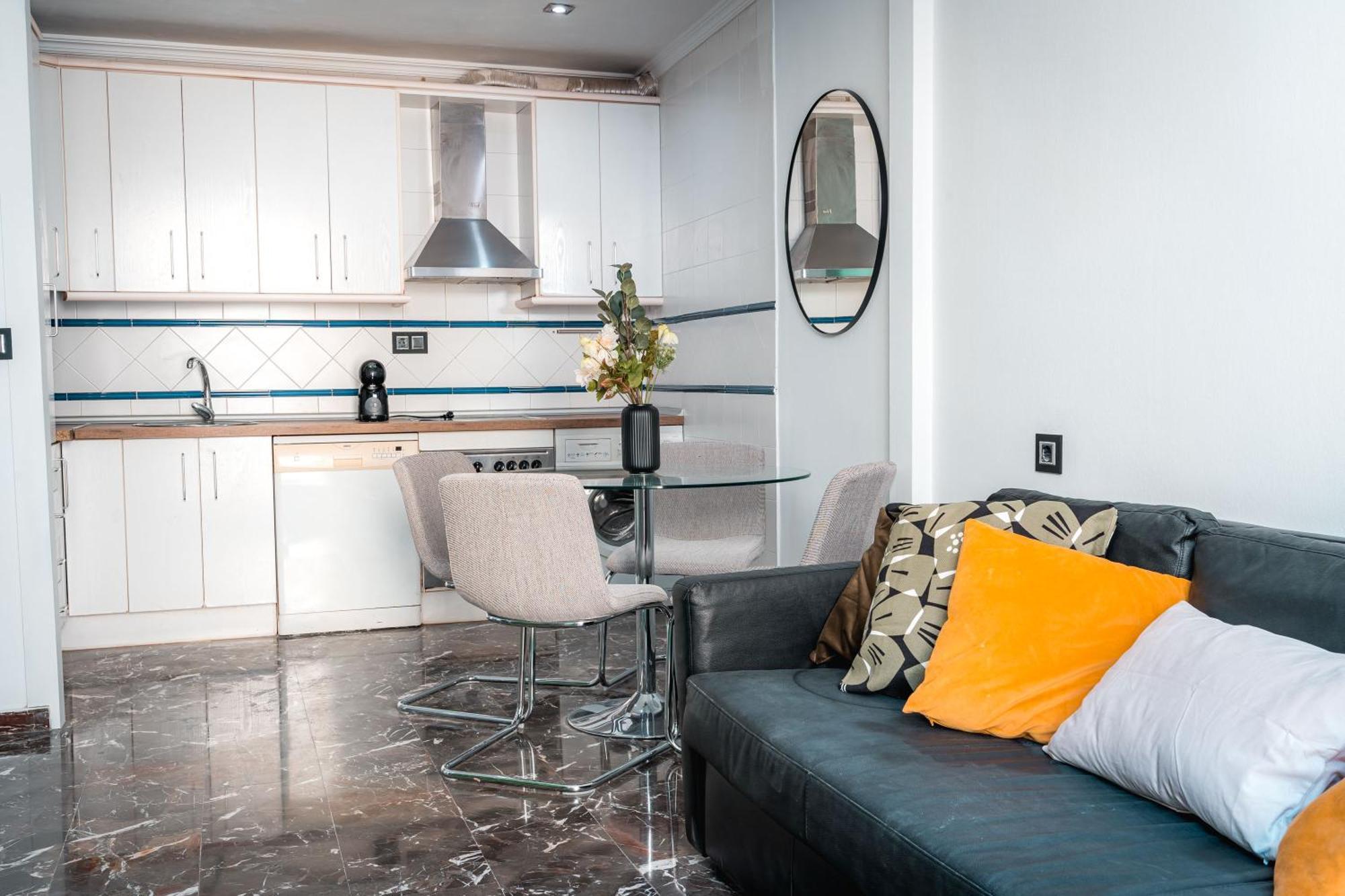 Qh Ayuntamiento Apartment Granada Bagian luar foto