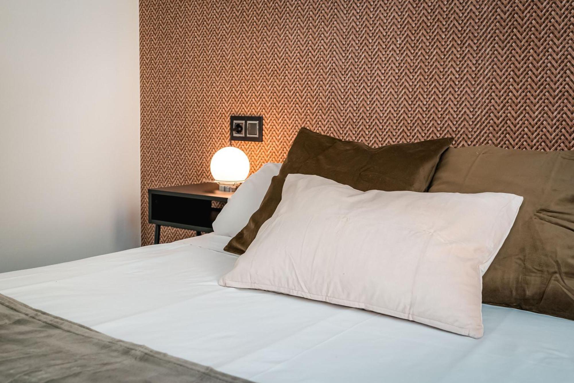 Qh Ayuntamiento Apartment Granada Bagian luar foto