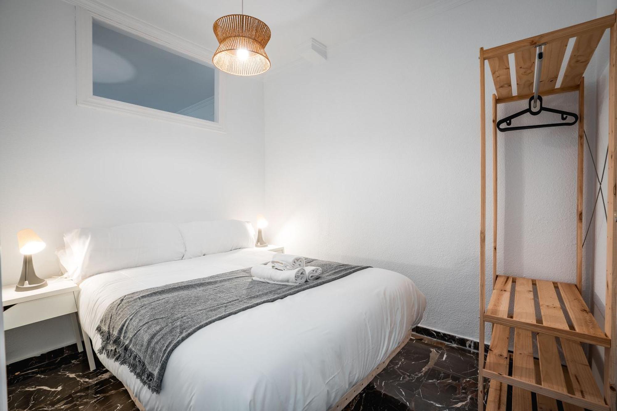 Qh Ayuntamiento Apartment Granada Bagian luar foto